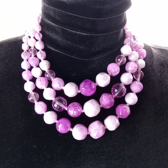 Vintage Purple Triple Strand Mixed Bead Collar Necklace, Acrylic - Picture 4 of 9
